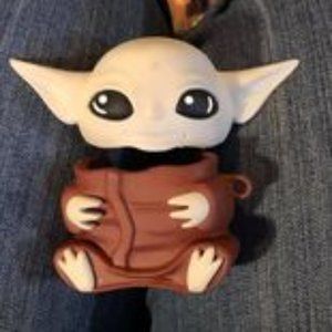 Baby Yoda Air pods case NWOT